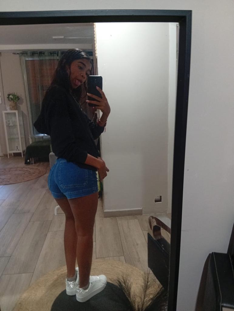 603844515: Chica busca chico en Las Palmas