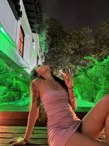 652283637: Chica busca chico en Alicante