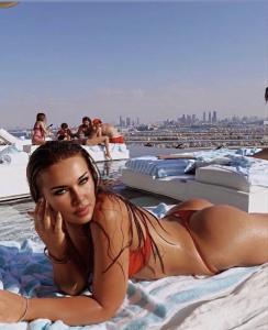 Chica busca chico en Madrid: 