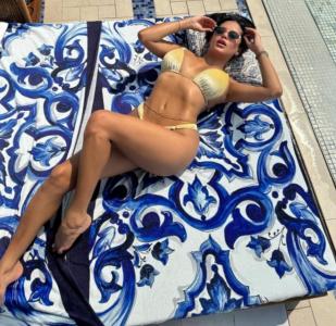 Chica busca chico en Granada: 