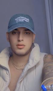 674713300: Chico busca chica en Zaragoza