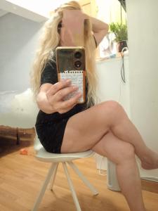 632688129: Chica busca chico en Álava