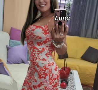 Chica busca chico en Sevilla: 