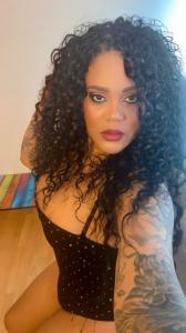 Chica busca chico en Tenerife: 