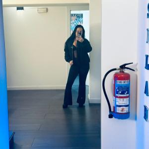 Chica busca chico en Cádiz: 