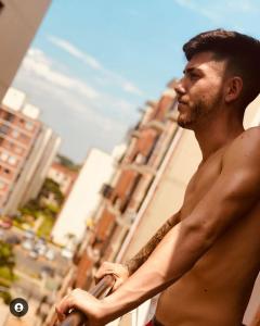 Chico busca chica en Madrid: 