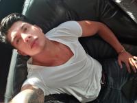 624815664: Chico busca chica en Barcelona