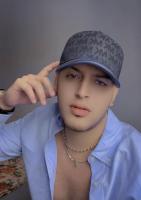 674713300: Chico busca chica en Zaragoza