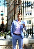 635760936: Chico busca chica en Madrid