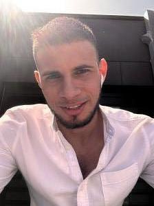 Chico busca chica en Mallorca: 