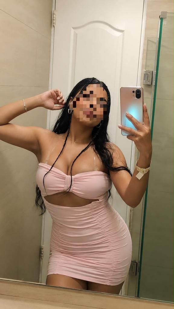 Chica busca chico en Barcelona: 