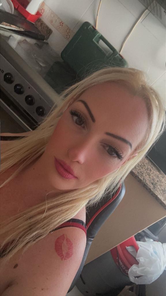 Chica busca chico en Alicante: 