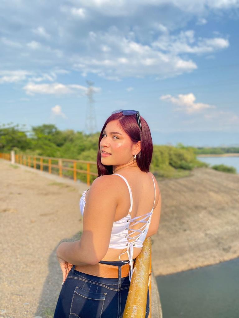 643108564: Chica busca chico en Zamora