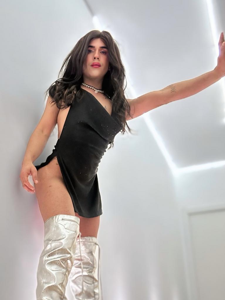 657955091: Transexual en Vizcaya