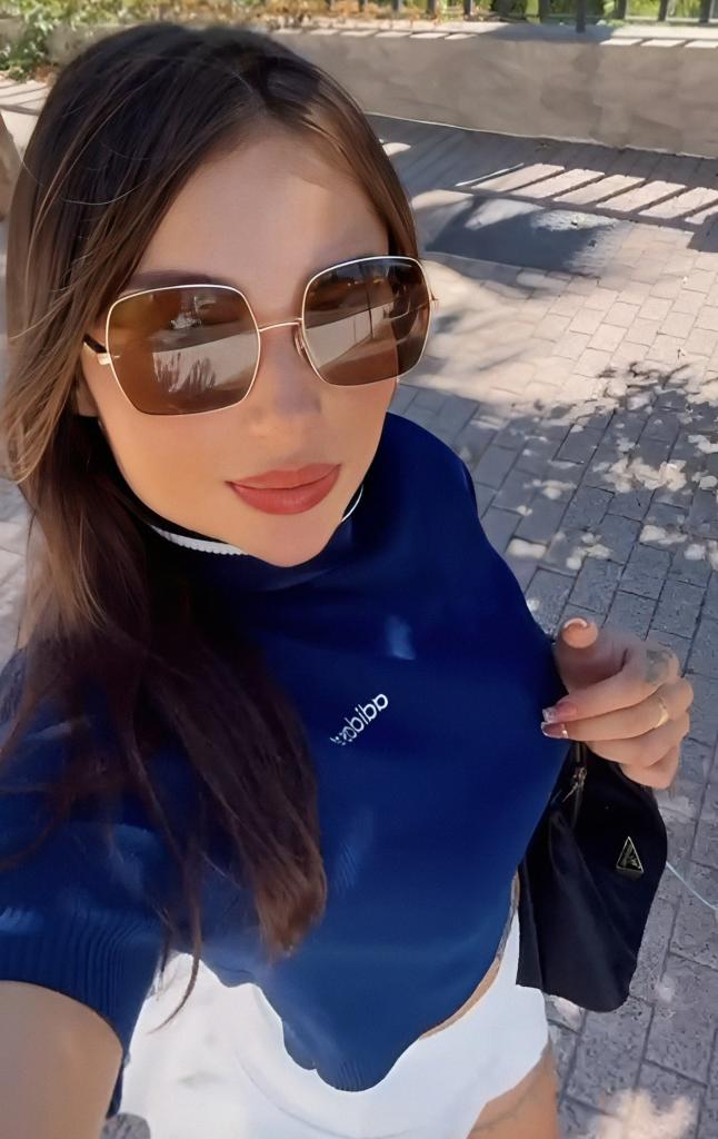 664646512: Chica busca chico en Málaga
