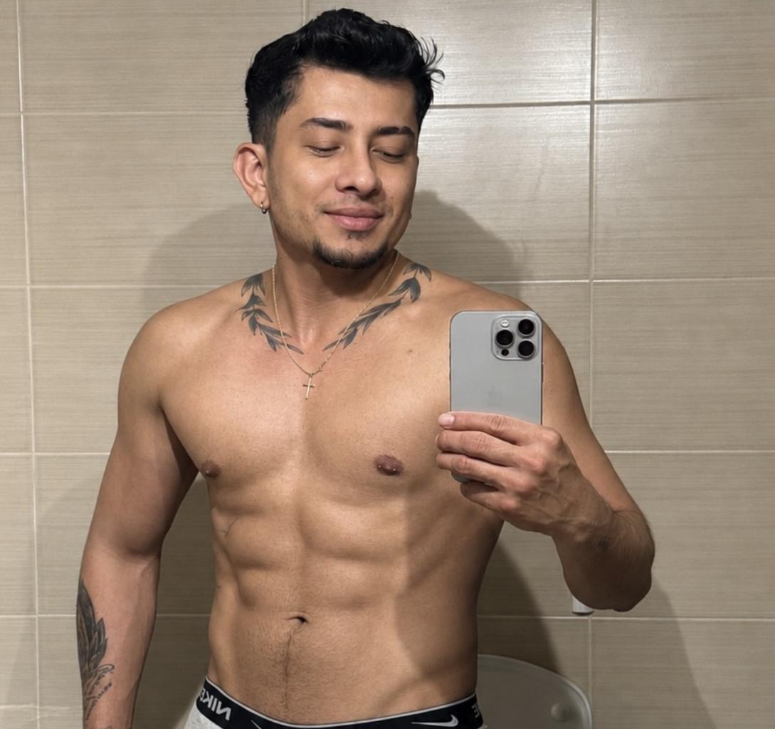 641873298: Chico busca chica en Sevilla