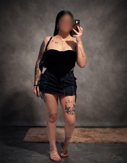 Chica busca chico en Barcelona: 