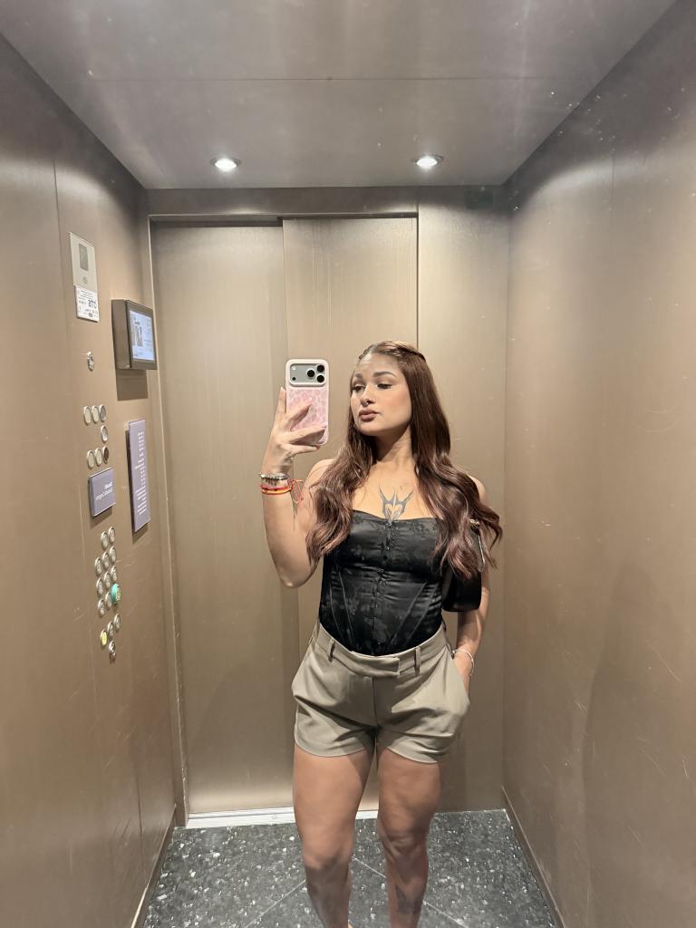 641355341: Chica busca chico en Granada