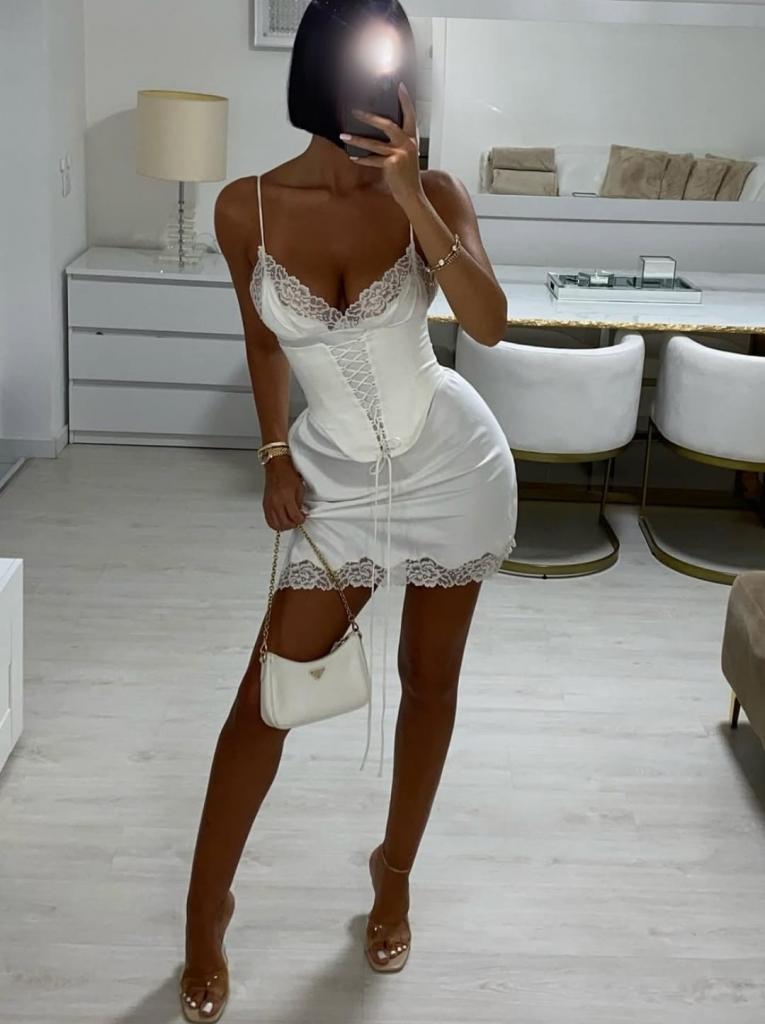 Chica busca chico en Tenerife: 