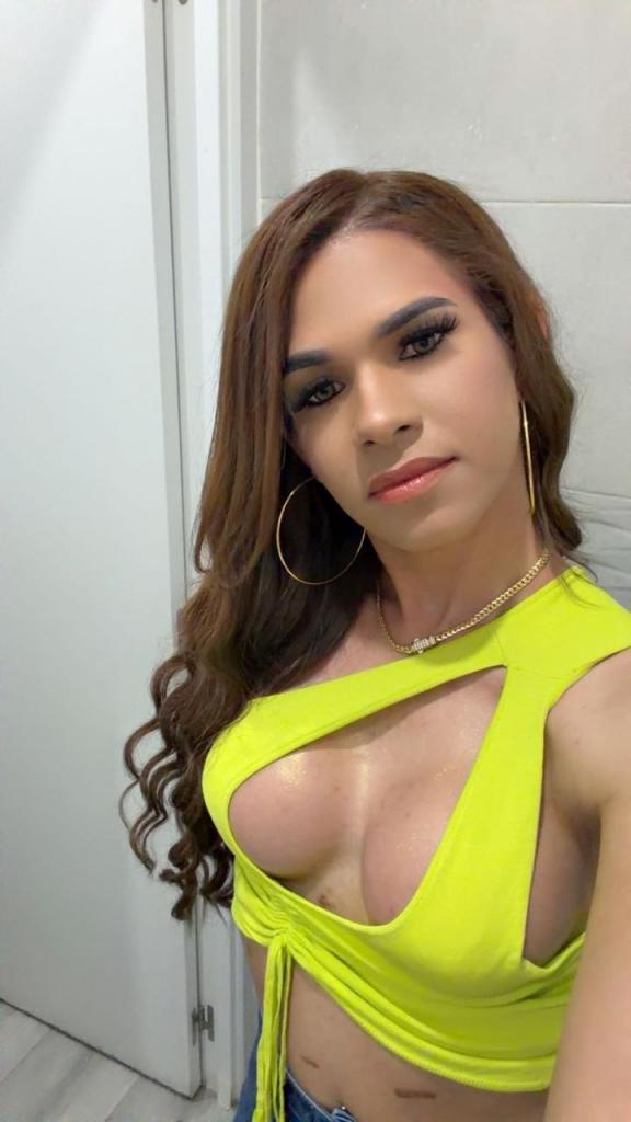 614788476: Transexual en Gerona