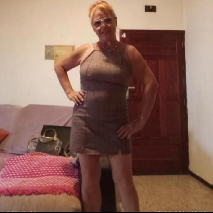 Chica busca chico en Las Palmas: Chica busca chico