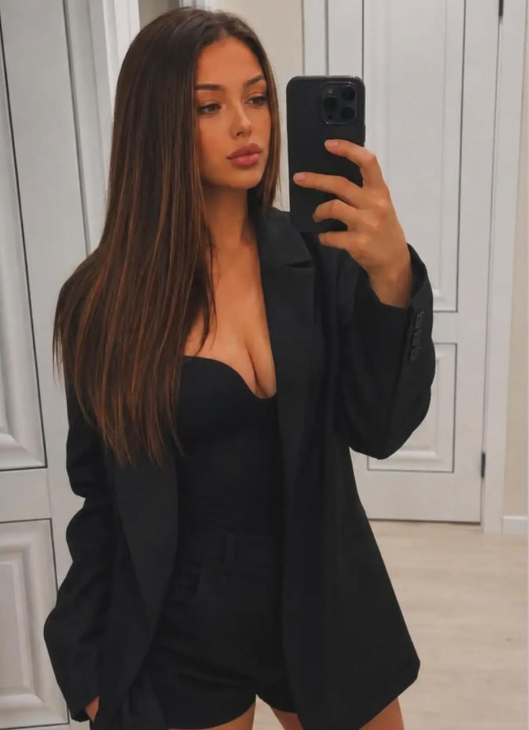 612265668: Chica busca chico en Málaga