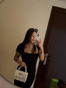 611224789: Chica busca chico en Madrid