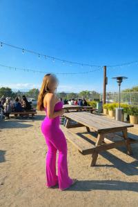 742092387: Chica busca chico en Barcelona