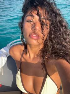 635534751: Chica busca chico en Mallorca