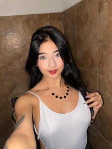 622654693: Chica busca chico en Cáceres