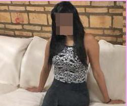 697625324: Chica busca chico en La Coruña