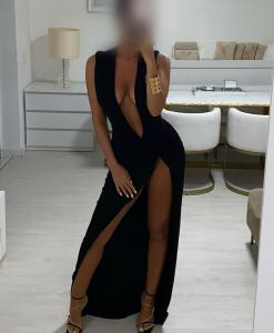 745065343: Chica busca chico en Tenerife