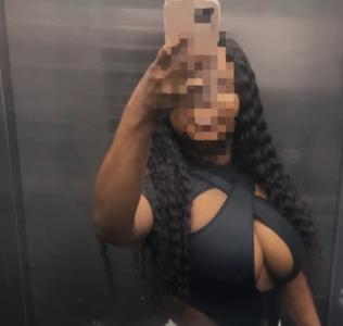 677915485: Chica busca chico en Huesca