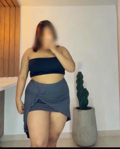 743079865: Chica busca chico en Huelva