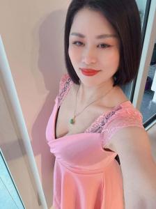 614839645: Chica busca chico en Cádiz