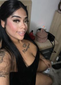 613898305: Chica busca chico en Murcia
