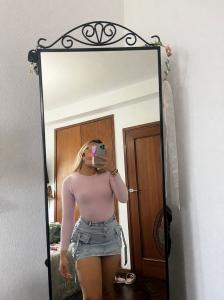 745098994: Chica busca chico en La Coruña