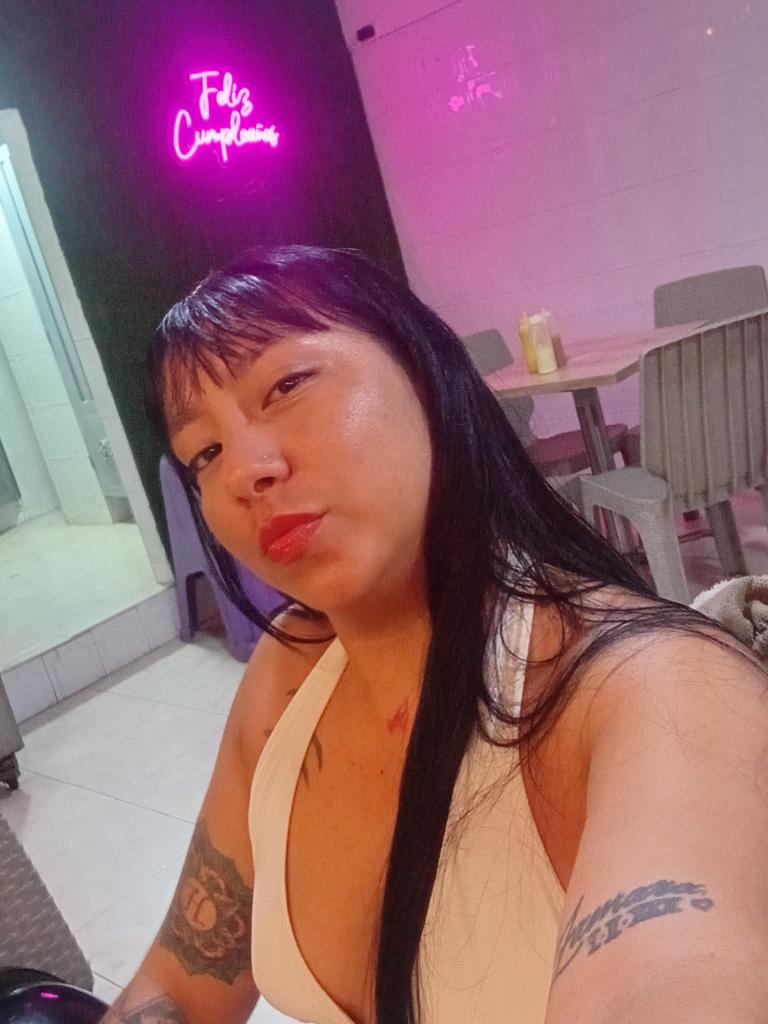 611243269: Chica busca chico en Cáceres