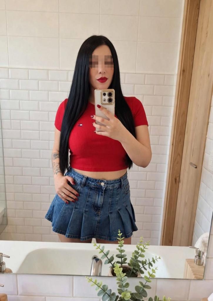 Chica busca chico en Granada: 