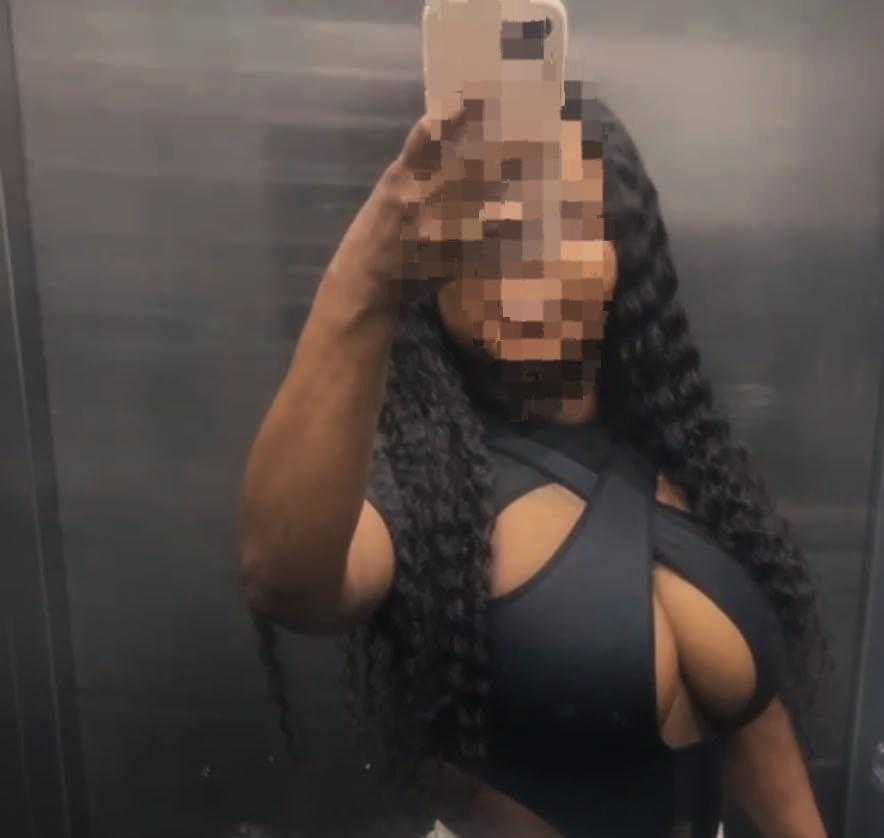 Chica busca chico en Huesca: 