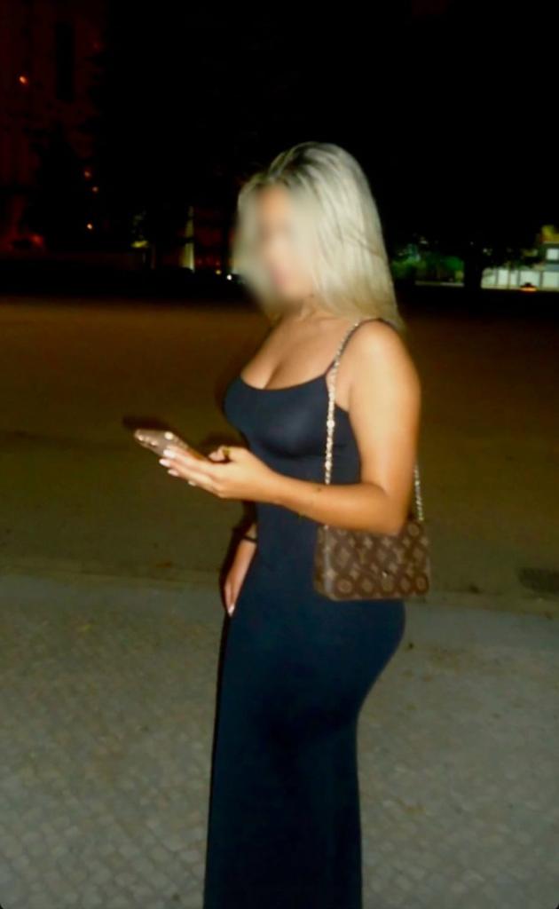 Chica busca chico en Orense: 