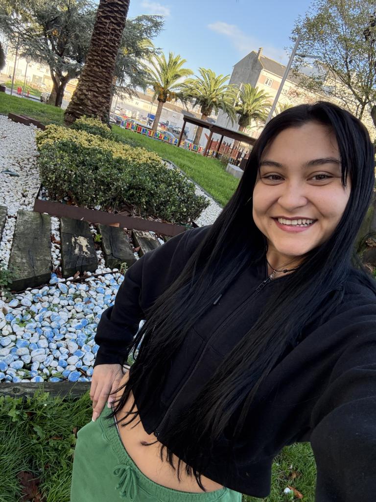 613943818: Chica busca chico en Pontevedra