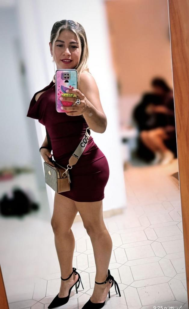 Chica busca chico en Sevilla: 
