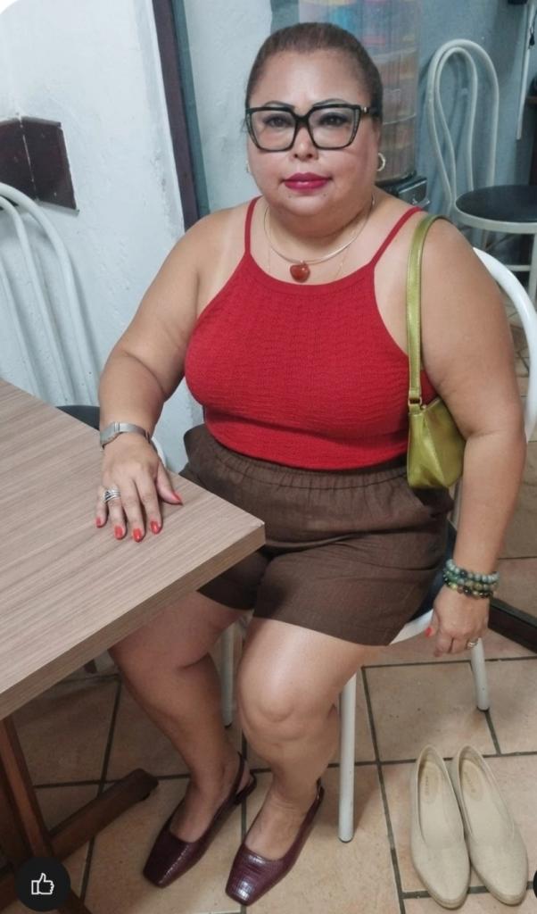 612539667: Chica busca chico en Valencia