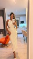 667821811: Chica busca chico en Madrid