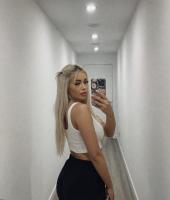 672959894: Chica busca chico en Madrid