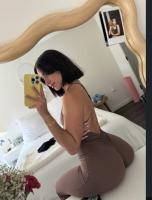 743089363: Chica busca chico en Navarra