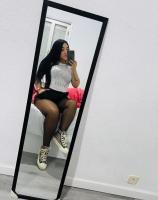 613259452: Chica busca chico en Valencia