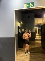 614793574: Chico busca chica en Madrid