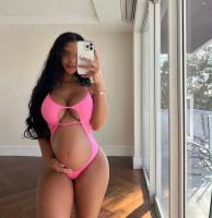 613889085: Chica busca chico en Lérida